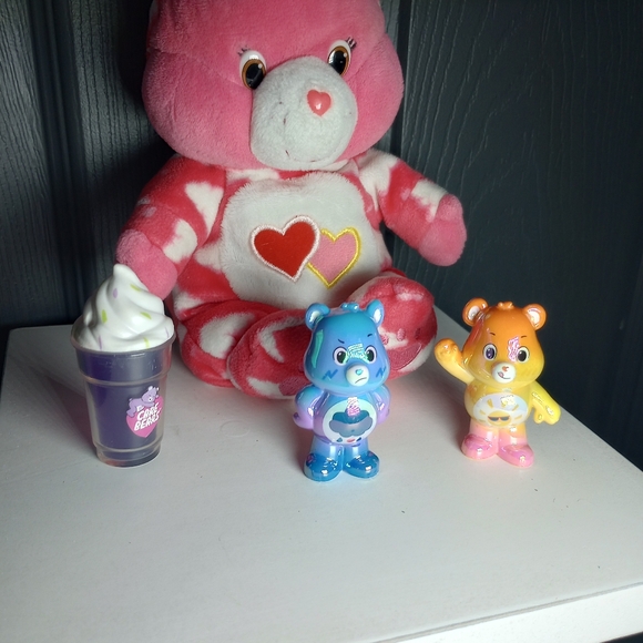 Care Bears Lot Shiny Exclusive Sunshine Grumpy Slumber Party Cup Love A Lot Bear - Picture 1 of 3